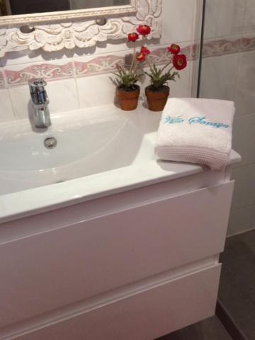 Villa Soraya , Quiet Location With Big Garden Near Beach And Old Town Of Nice Exteriör bild