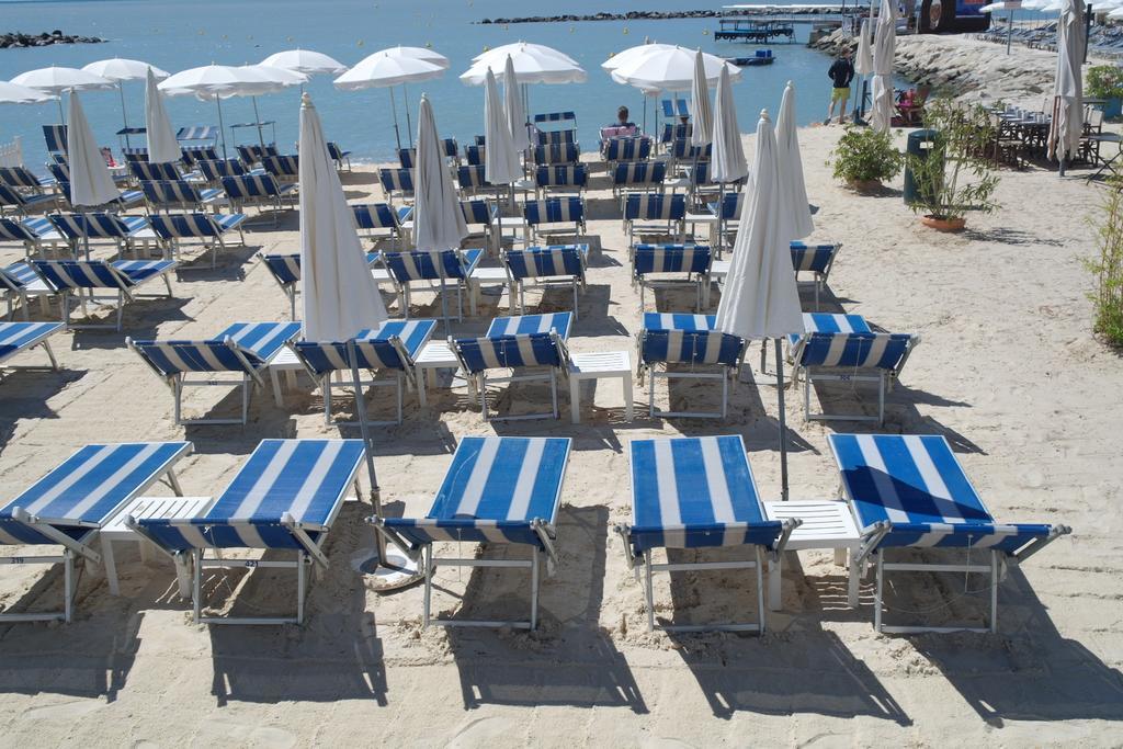 Villa Soraya , Quiet Location With Big Garden Near Beach And Old Town Of Nice Exteriör bild